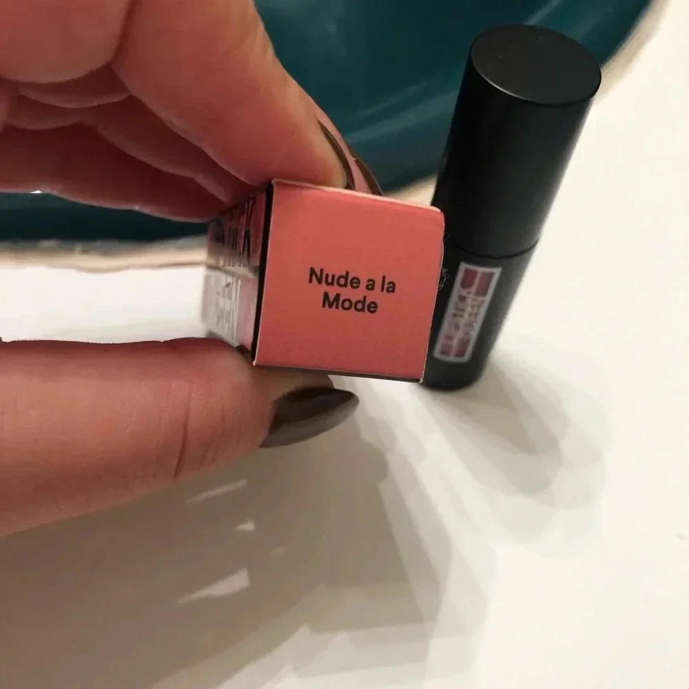 NIB LIPSTICK QUEEN NUDE A LA MODE LIP MOUSSE